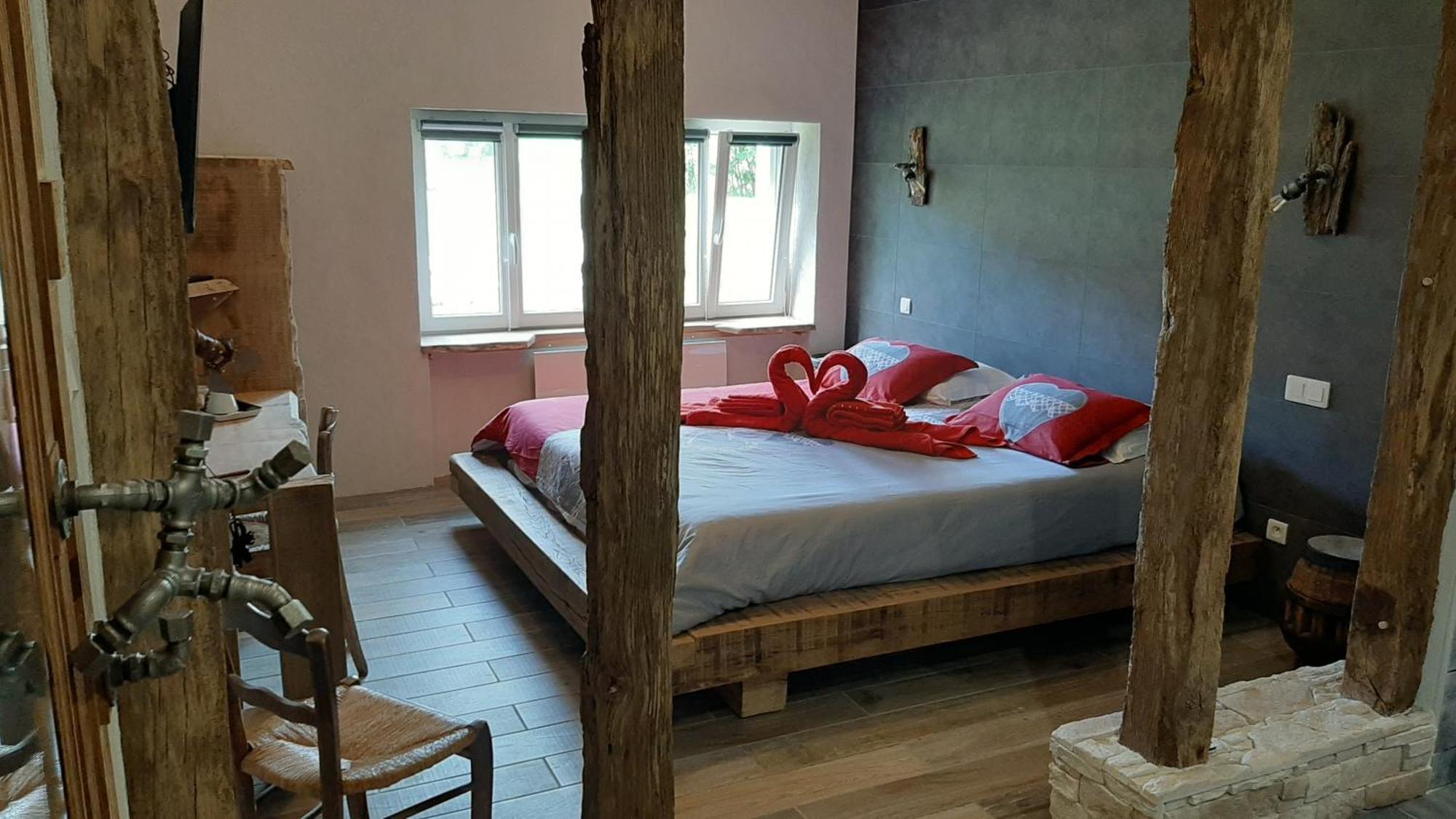 La Berrycurienne Proche Du Zoo De Beauval Saint-Aignan Avec Sdb, Wc Et Spa Privatif Pour Chaque Chambre Luçay-le-Mâle Szoba fotó